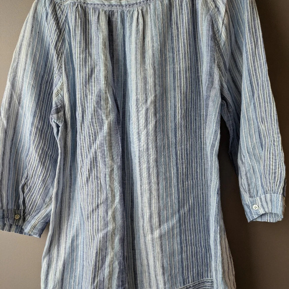 Land's End Linen Blouse sz 6-8 blue stripes - Picture 3 of 12